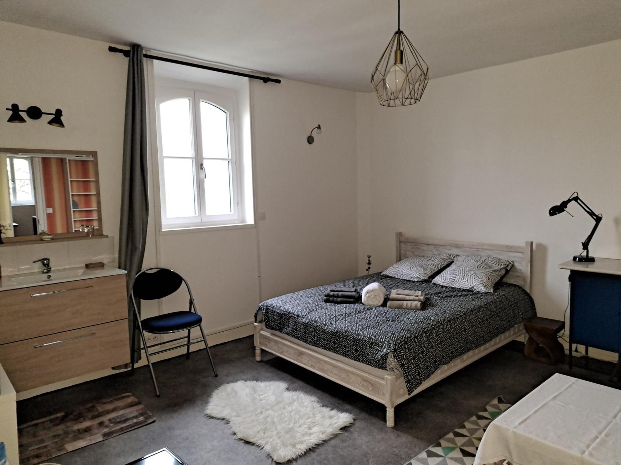 Les Chambres De Lucie-B&B - Petit Dej Inclus - Parking Prive - Proche Gare Versailles Ngoại thất bức ảnh