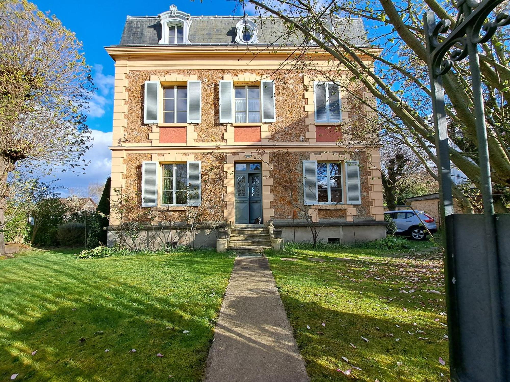 Les Chambres De Lucie-B&B - Petit Dej Inclus - Parking Prive - Proche Gare Versailles Ngoại thất bức ảnh